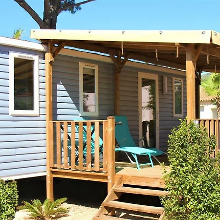 Camping La Pinede